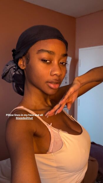 Full leaked Webeecca private photo