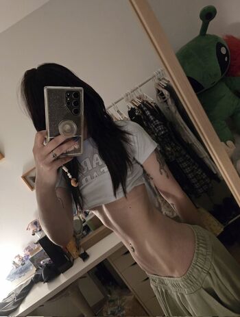 Full leaked Weeniestwee private photo