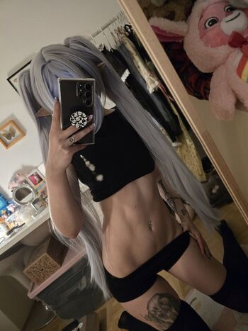 Full leaked Weeniestwee private photo