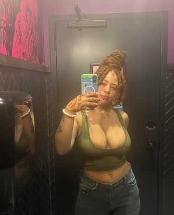 Full leaked Weirdly gin private photo