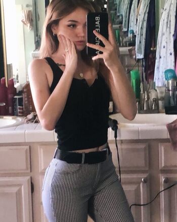 Full leaked Wencytheintern private photo