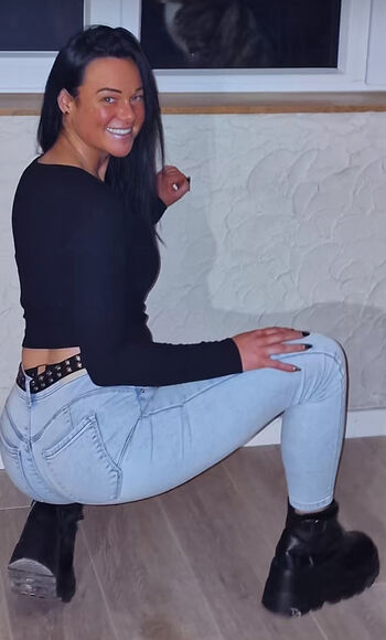 Full leaked Wendy lamote page private photo