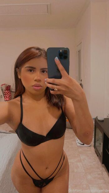 Full leaked Wendy terraza private photo
