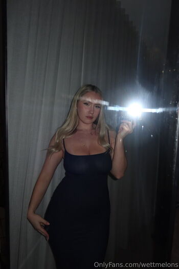 Full leaked Wettmelons private photo