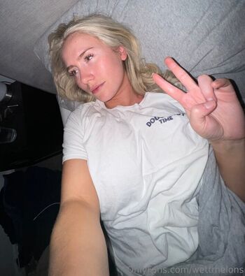 Full leaked Wettmelons  page private photo