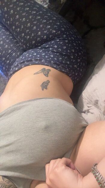 Full leaked Whateverainek private photo