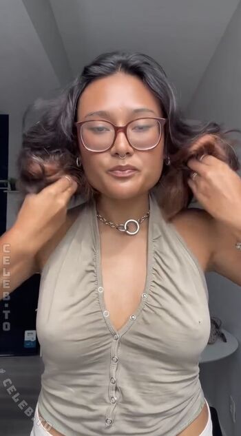 Full leaked Where is moni private photo