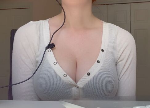 Full leaked White cat whispers private photo