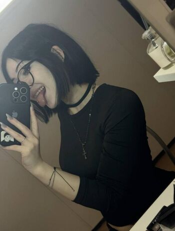Full leaked Yasmincvr/ private photo