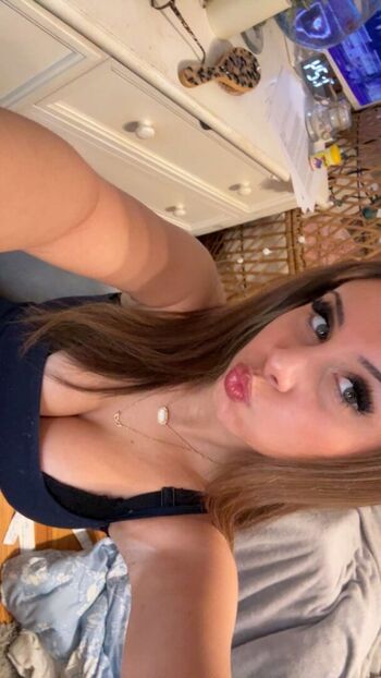 Full leaked Amaris blair/ private photo
