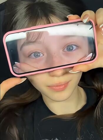 Full leaked Who is this private photo