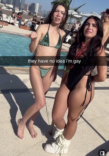 Full leaked Yourqueen private photo