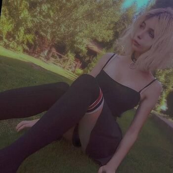 Full leaked Millicent simmonds/ private photo