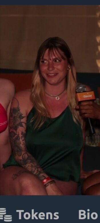Full leaked Naomih / private photo