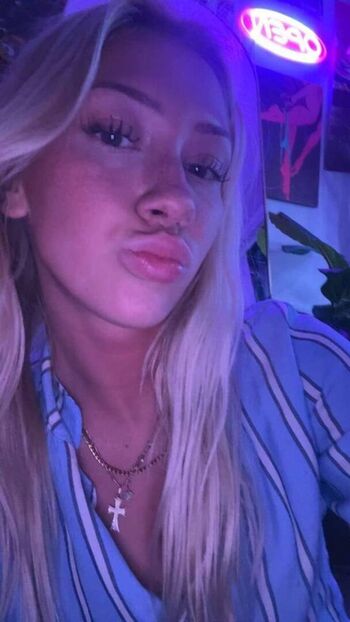Full leaked Lauren southern/ private photo