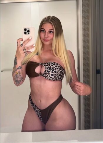 Full leaked Christina model/ private photo