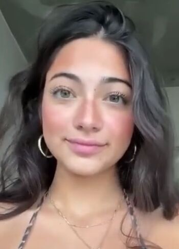 Full leaked Mimimoore private photo