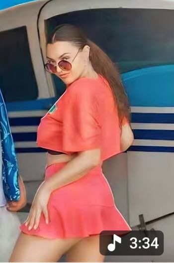 Full leaked Laurawaifuu / private photo