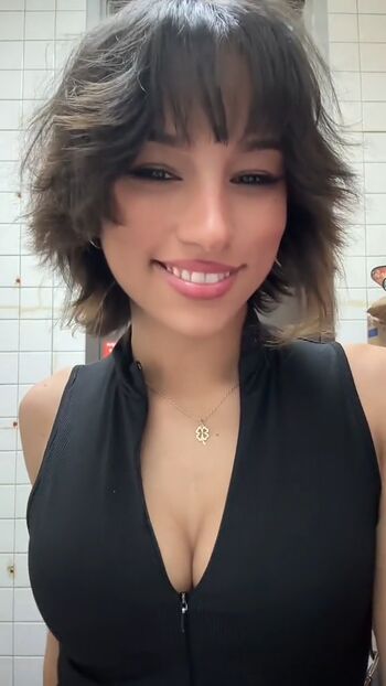 Full leaked Fayesxh / private photo