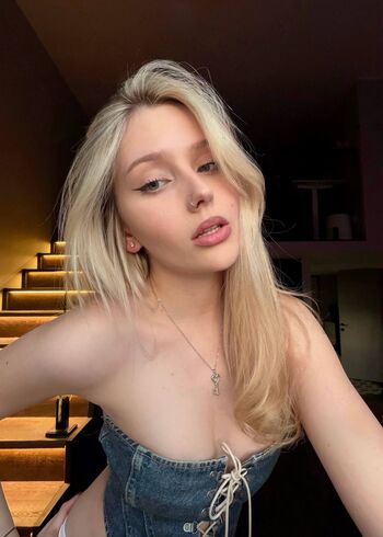 Full leaked Whylollycry private photo