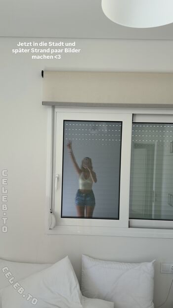Full leaked Wieke page private photo