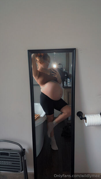 Full leaked Wildlymee private photo
