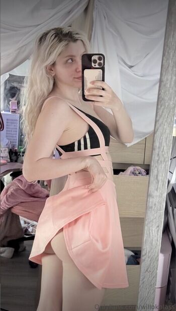 Full leaked Willokhlass private photo