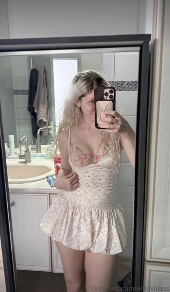 Full leaked Willokhlass private photo