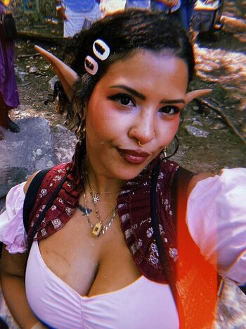 Willow Nightingale