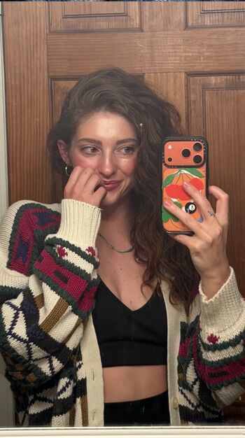 Full leaked Willow shields private photo
