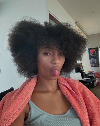 Full leaked Willow smith private photo