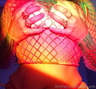 Full leaked Willow sole private photo