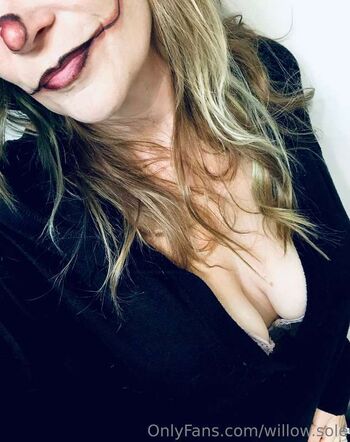 Full leaked Willow sole private photo