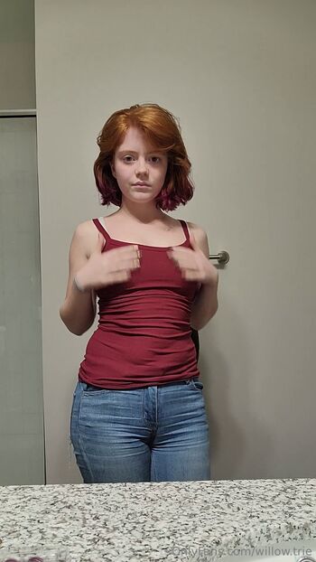 Full leaked Willow trie private photo