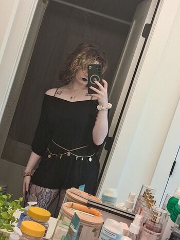 Full leaked Windexnoises page private photo