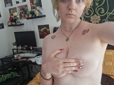 Full leaked Windexnoises private photo