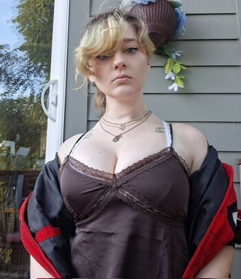Full leaked Windexnoises private photo