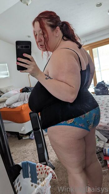 Full leaked Winkingdaisys private photo