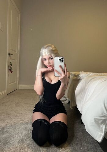 Full leaked Winnie private photo