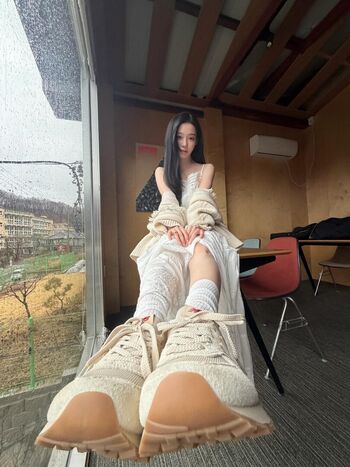 Full leaked Winter aespa page private photo