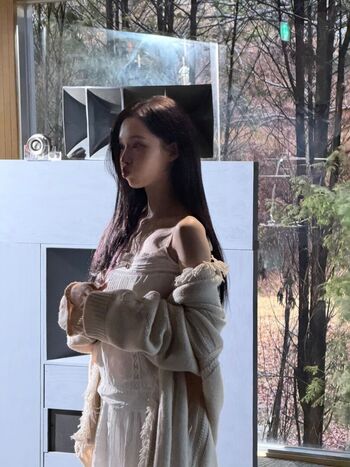 Full leaked Winter aespa page private photo
