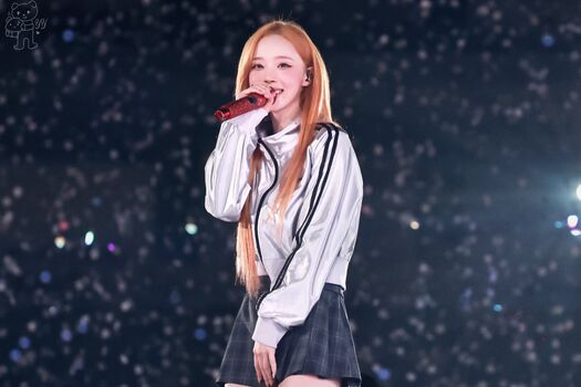 Full leaked Winter aespa private photo