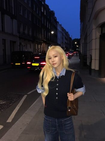 Full leaked Winter aespa page private photo