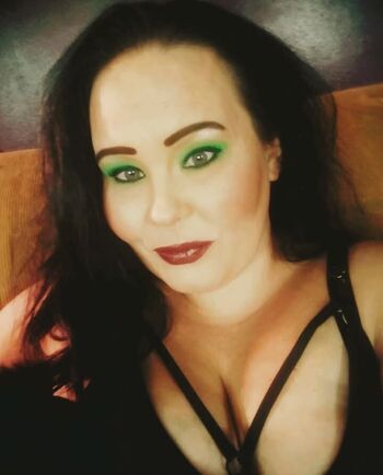 witchymomma89