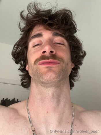 Full leaked Wolver peen private photo