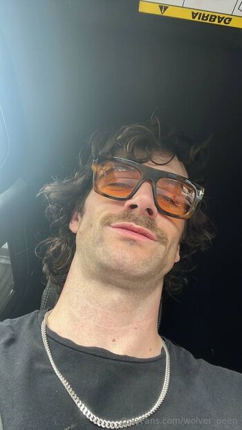 Full leaked Wolver peen private photo