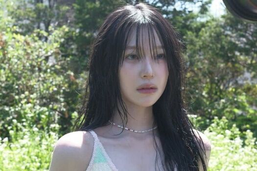 Full leaked Womenk pop page private photo