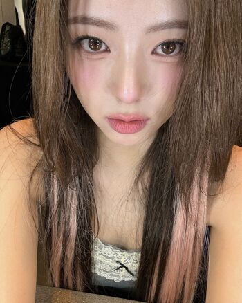Full leaked Womenk pop private photo