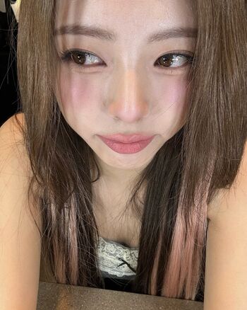 Full leaked Womenk pop private photo