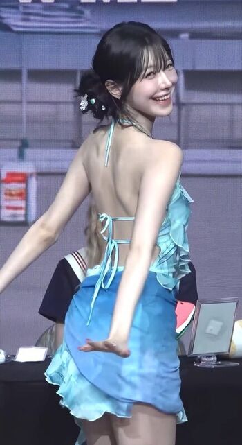 Full leaked Womenk pop private photo